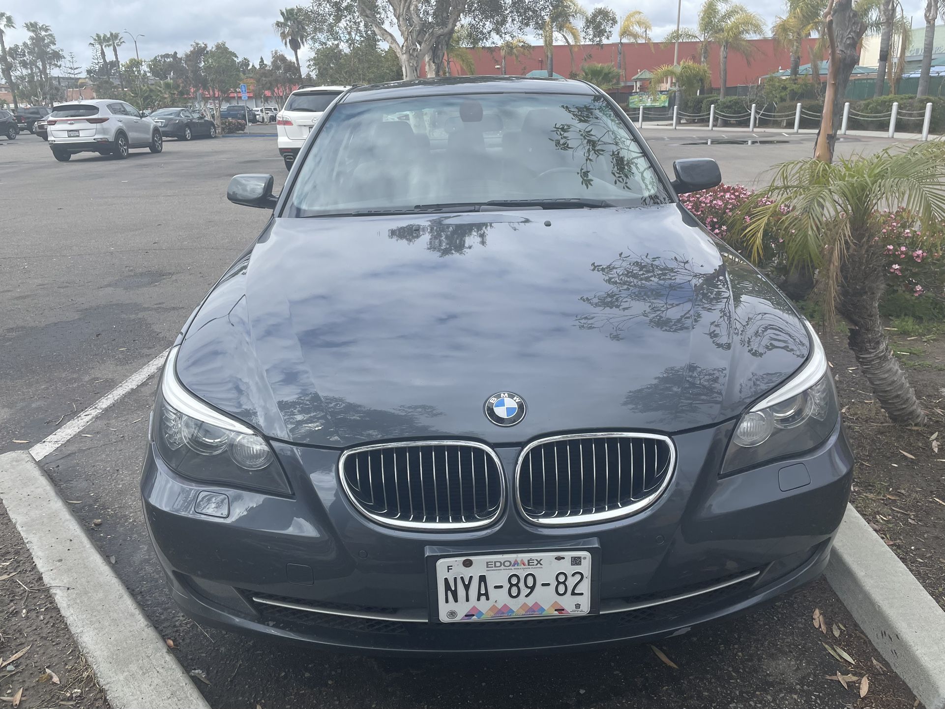 BMW 2008. SERIE 5. 4 DOORS. 6 CYLINDERS.
