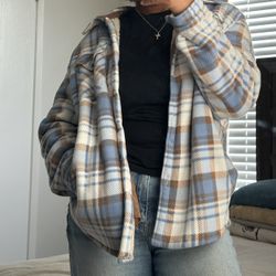 COSTCO BUTTON UP FLEECE LINED JACKET