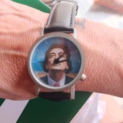 Salvador  Dali Watch