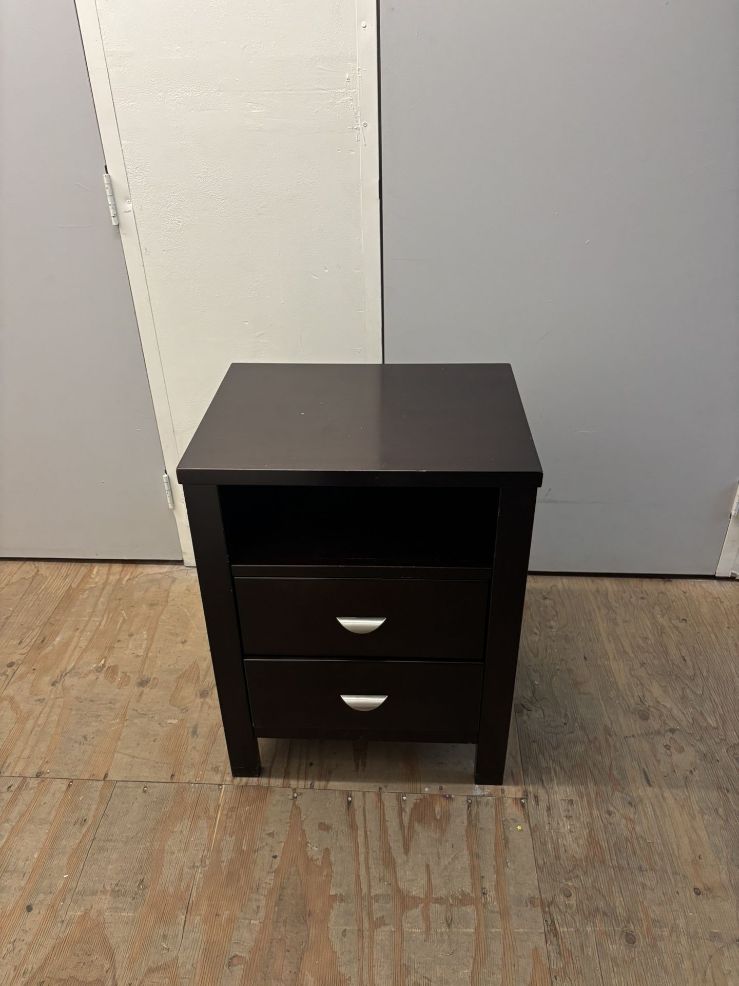 Night Stand - Side Table Excellent Condition