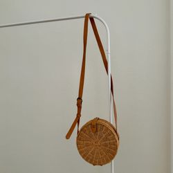 Universal Thread round rattan crossbody bag