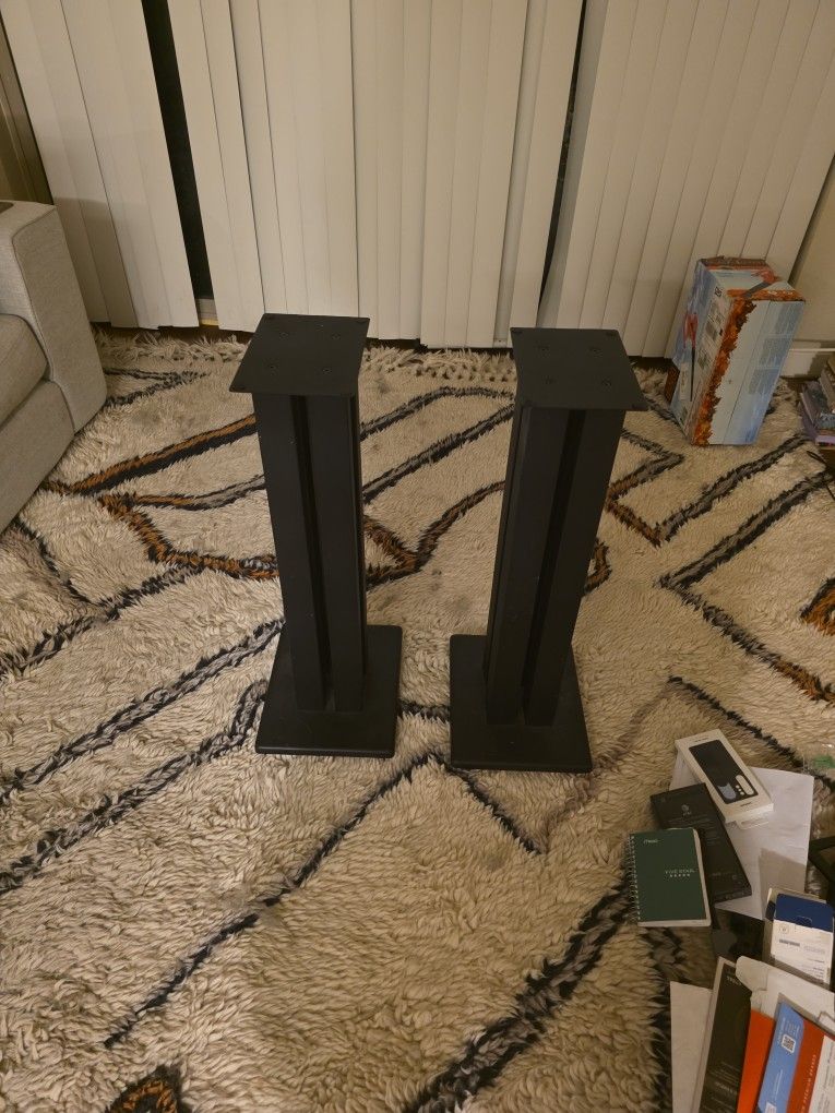 Monoprice 28" Speaker Stands