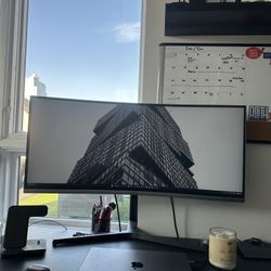 34” Samsung Curved Monitor