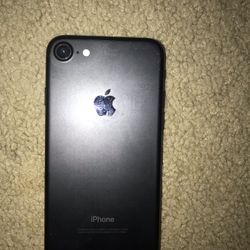 iPhone 7 (unlocked)