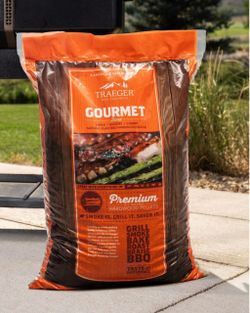 Traeger Gourmet Hardwood Pellet Blend, 33 lbs