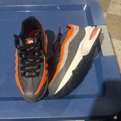 2019-NIKE-AIR MAX '95 (GS)-905348-033-DARK GREY/TOTAL ORANGE-BLACK-W/BOX-SIZE 7y