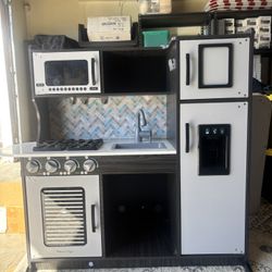 Kids Kitchen Playset