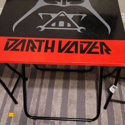 Dark Vader table 2 stools like new still