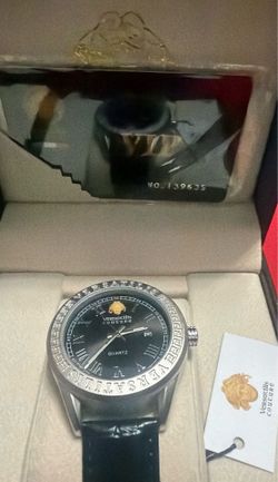 Versatilis couture watch