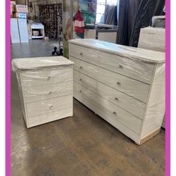 8 drawers dresser and nightstand/ Eight drawers dresser and nightstand