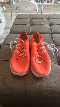Under Armor Orange Sneakers Size 10