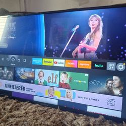 43" insignia Amazon fire smart tv 4k great condition no legs it was mounted just has brackets on the