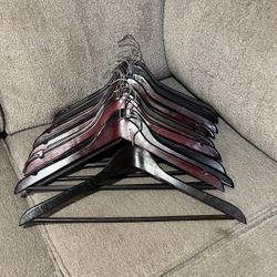 Wooden Clothing Hangers 