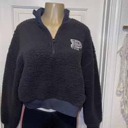 Victoria Secret Sherpa Size Medium 