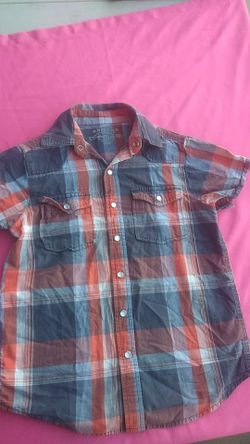 Boys shirt size 7/8