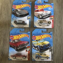 Hot Wheels Lot Mattel ‘67 Chevelle Lamborghini ‘57 Chevy Speedbox