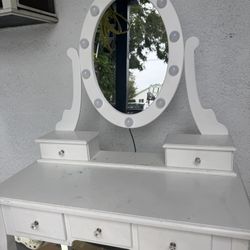 Vanity 