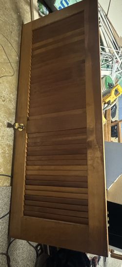 Solid Louvered Door 76x30