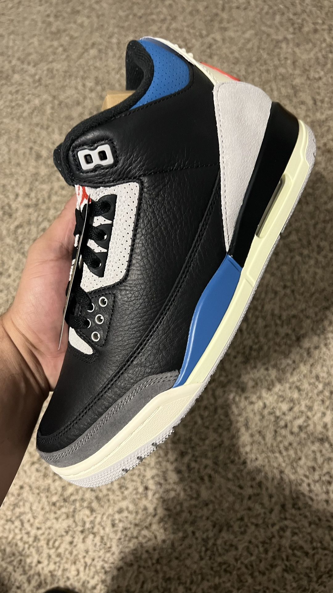 Jordan 3 Retro (Rare Air)