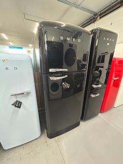 SMEG FOR SALE BRAND NEW 30”