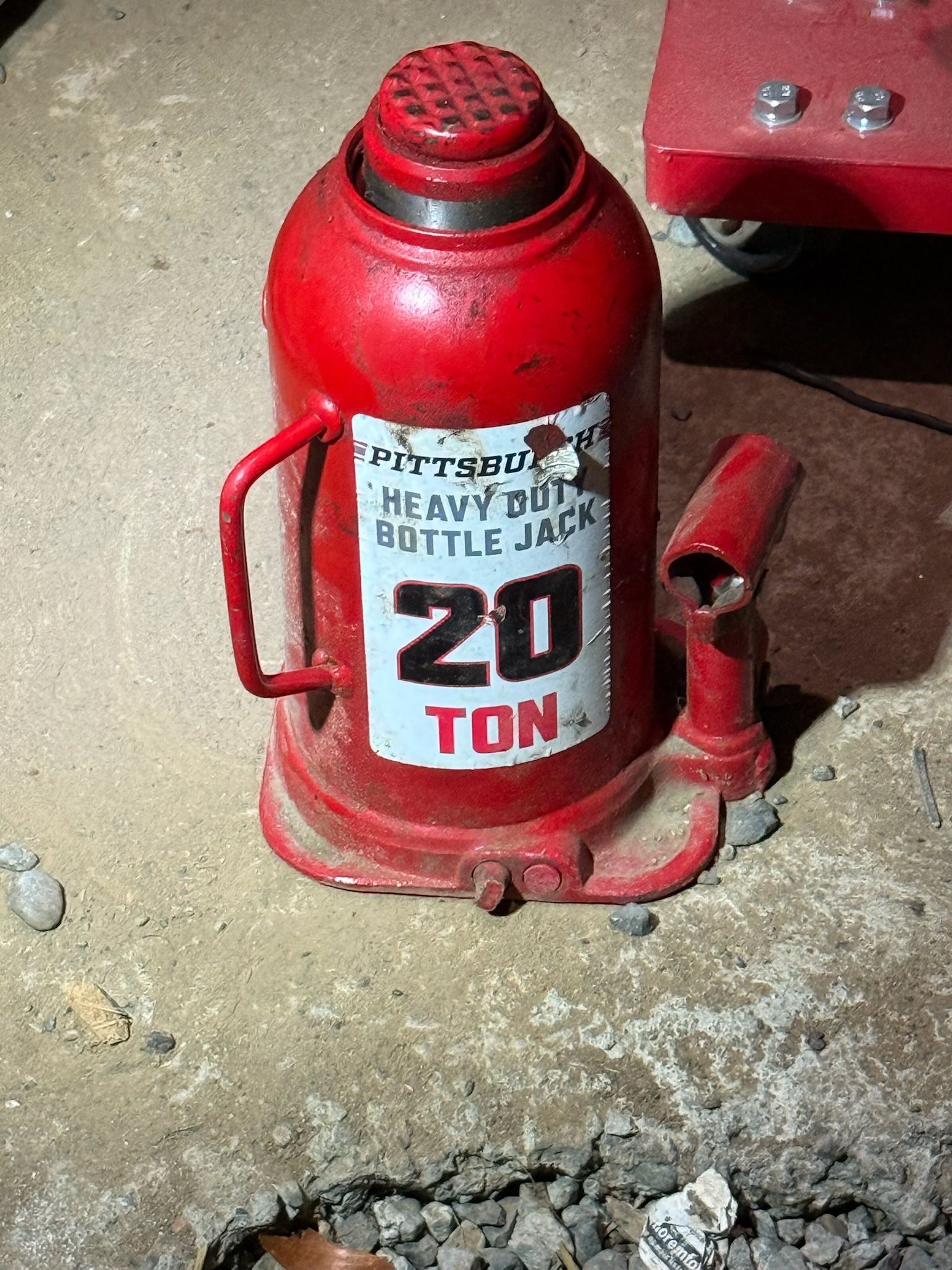 Pittsburgh Heavy Duty Bottle Jack 20 Ton