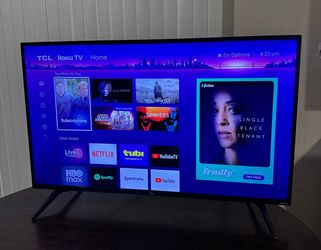 TCL 50" Roku Smart TV - Excellent Condition