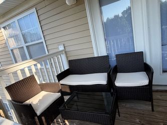 4-Piece Outdoor Wicker Patio Furniture Set – Excellent Condition – $225 OBO