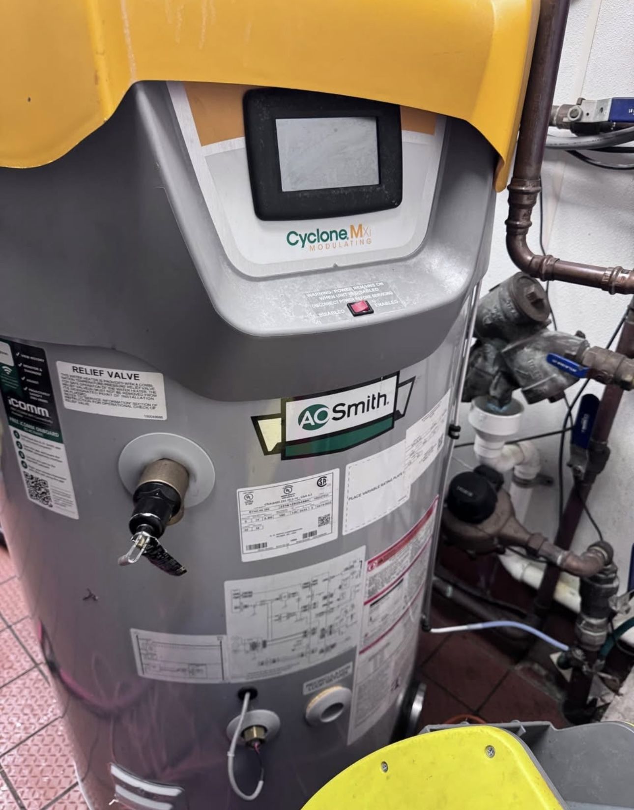 Commerical water tank 60 gallons