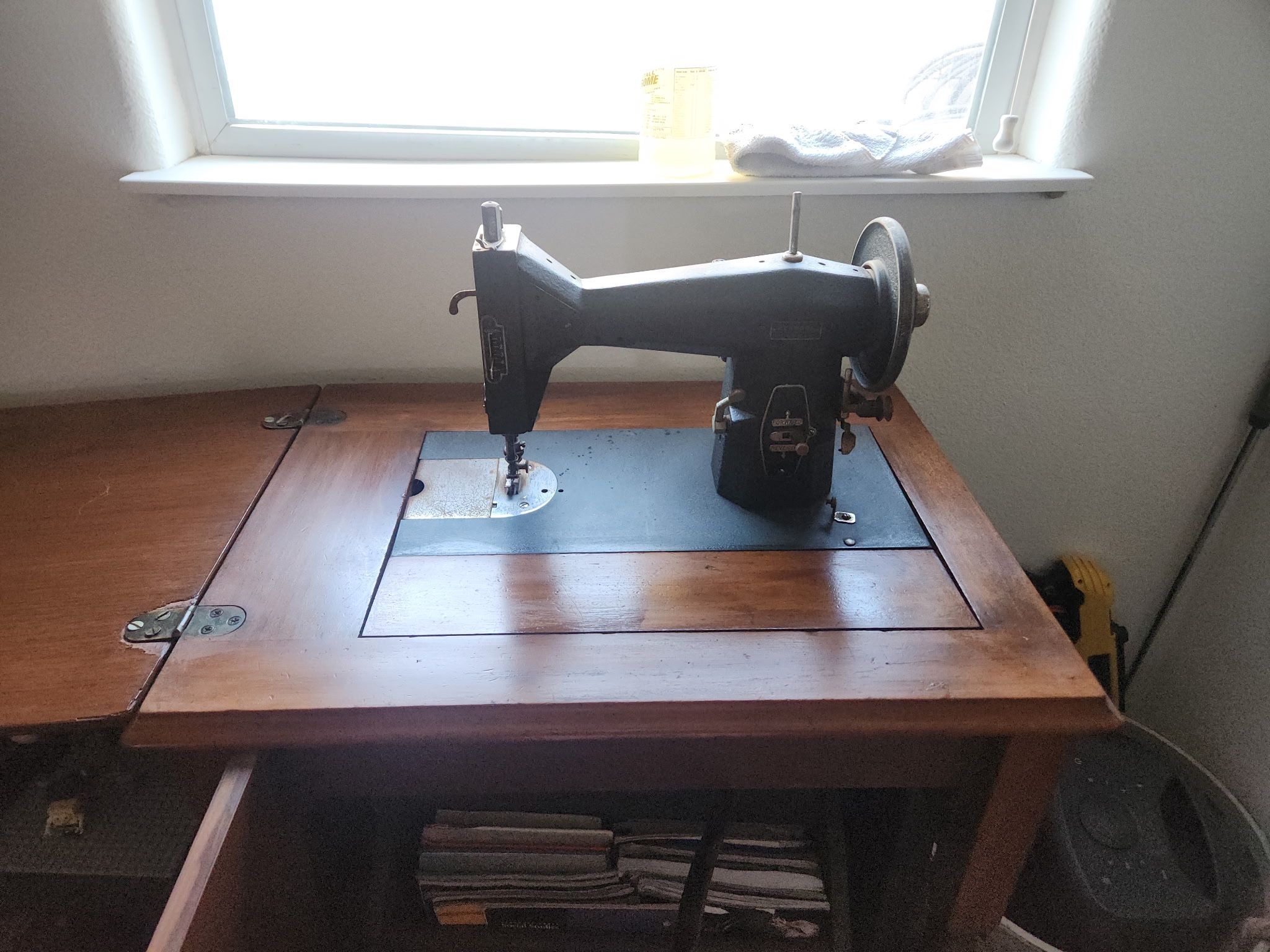 Sewing Machine