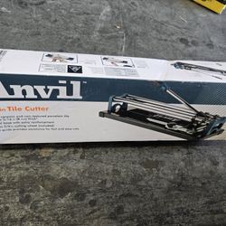 Anvil
14 in. Ceramic and Porcelain Tile Cutter with 1/2 in. Cutting Wheel