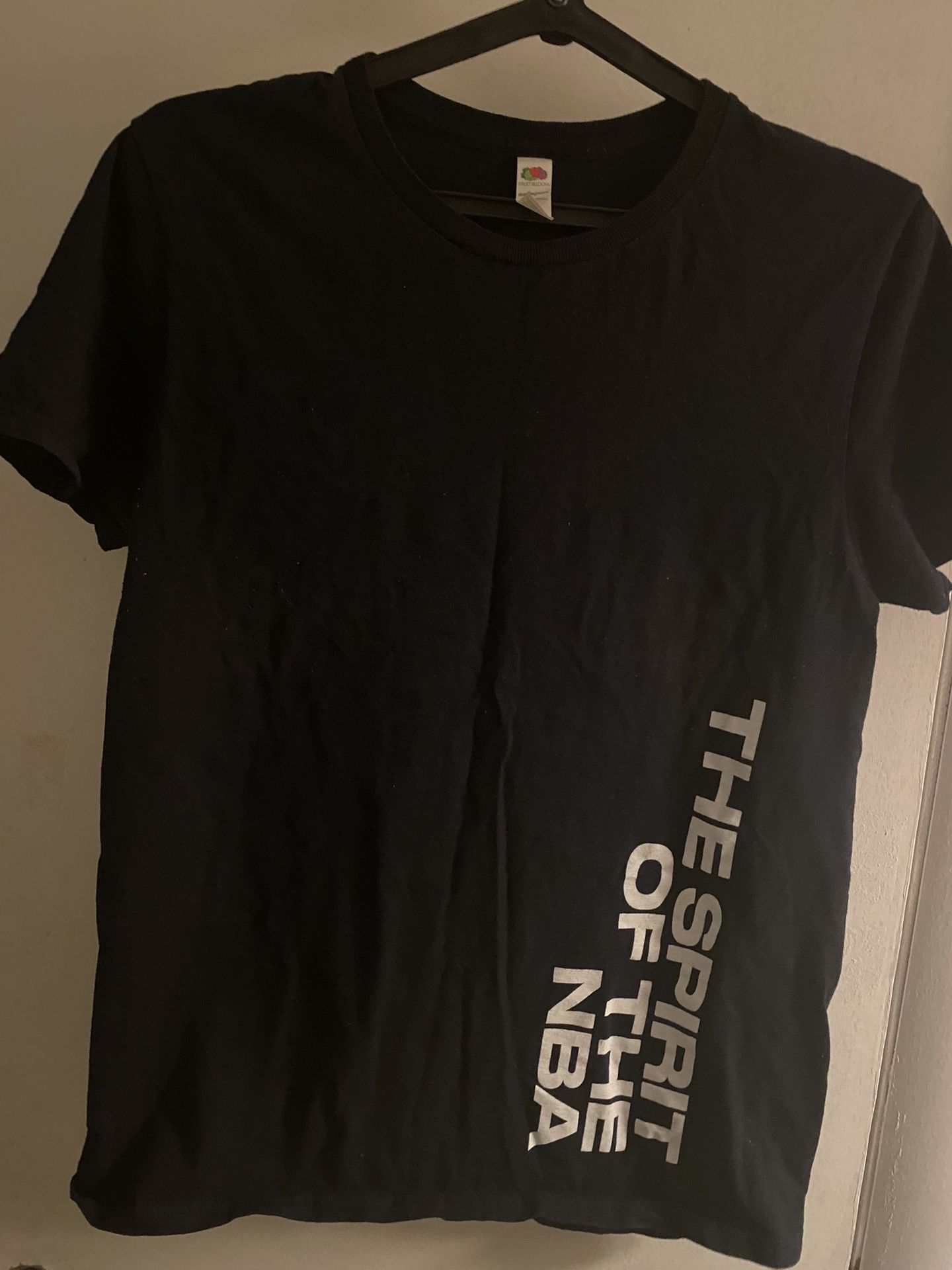 Fruit of the Loom Black NBA Hennessy Spirit Tee Size Small
