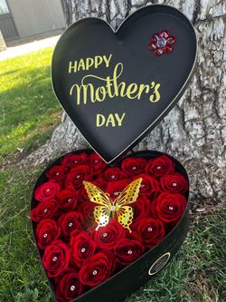 Mother’s Day, ready to go!🌹🌹🌹