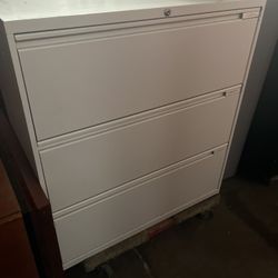 Filing Cabinet 