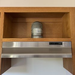 Broan 30" Stainless Steel Under Cabinet Range Hood