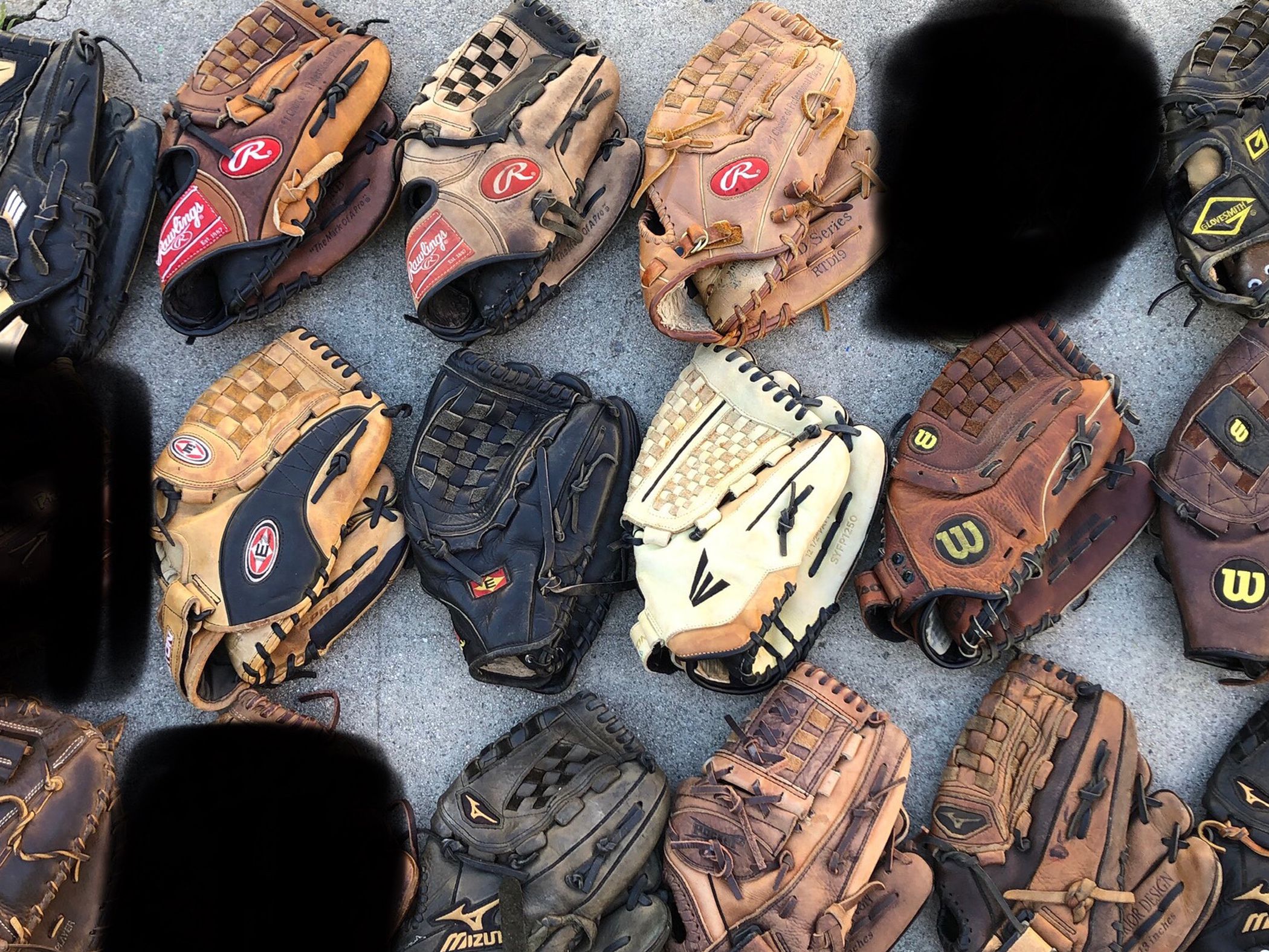 Baseball Gloves mizuno Easton Rawlings Wilson equipment bats