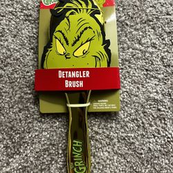Dr. Seuss Grinch Detangles Brush - Green and Red