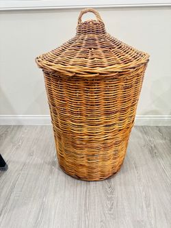 Rattan Willow Basket with Lid