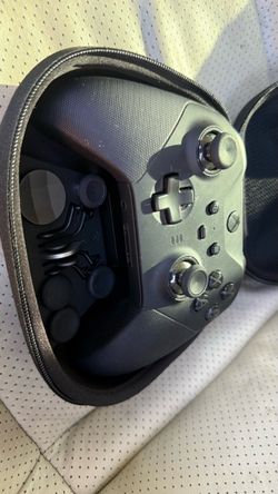 Xbox elite series controller