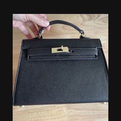 Brand new black ladies bag!