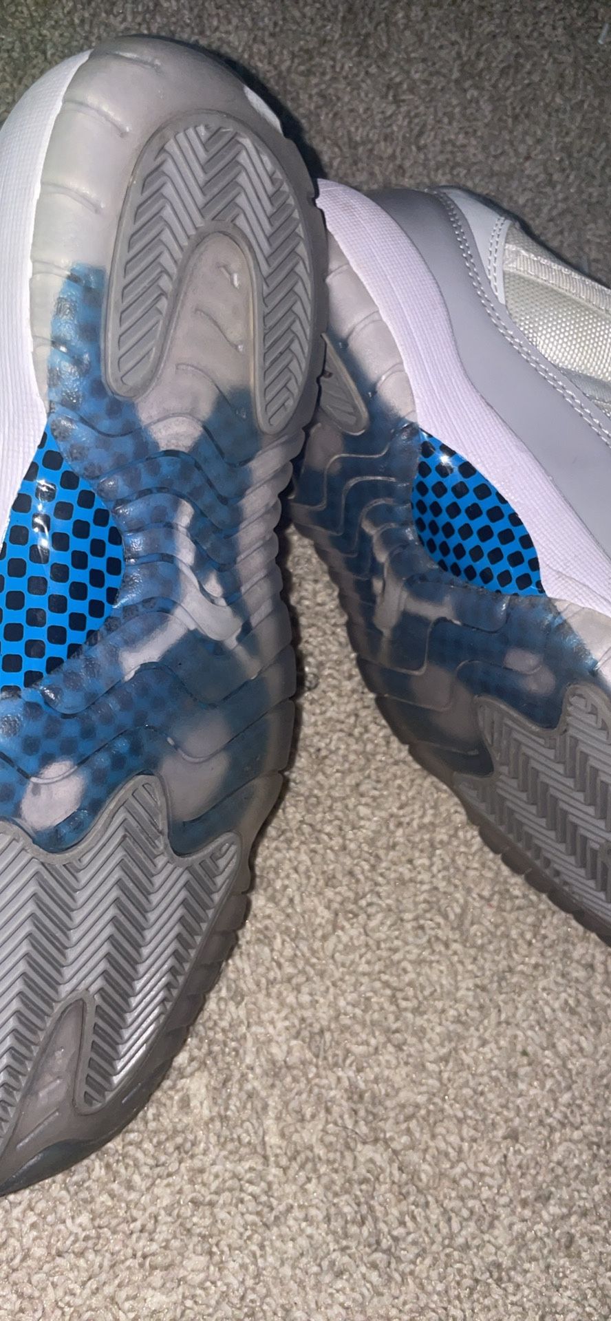 Low Jordan 11 Cement Grey