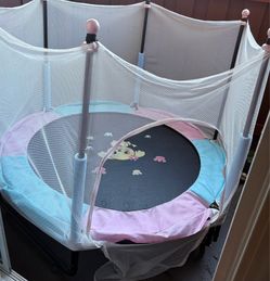 Kids trampoline