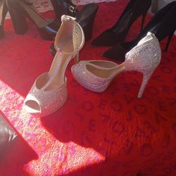 Thalia sodi :costoso Italian shoes: Steve Madden  sun +stone