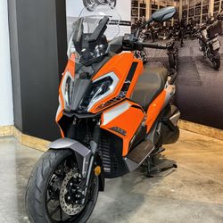 2024 ASCEND DEFENDER 300cc SCOOTER YAMAHA XMAX