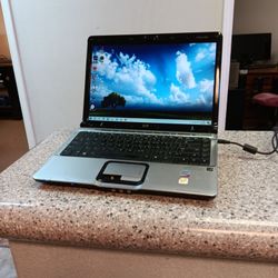Hp DV2K 15" Windows 10 Laptop