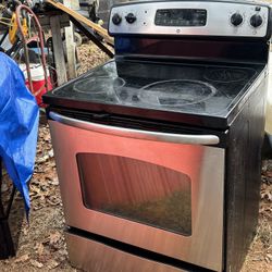 GE Stove