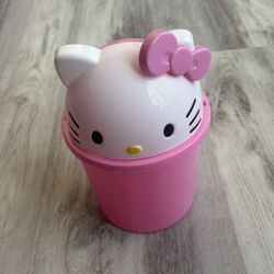 Hello Kitty Trash can 
