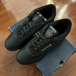 Reebok Women’s Walking Shoe Size 12