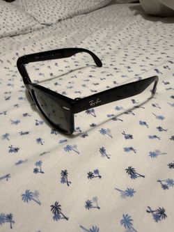 Foldable Ray Ban wayfarers