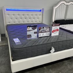 New Queen Bed Frame With Mattress 