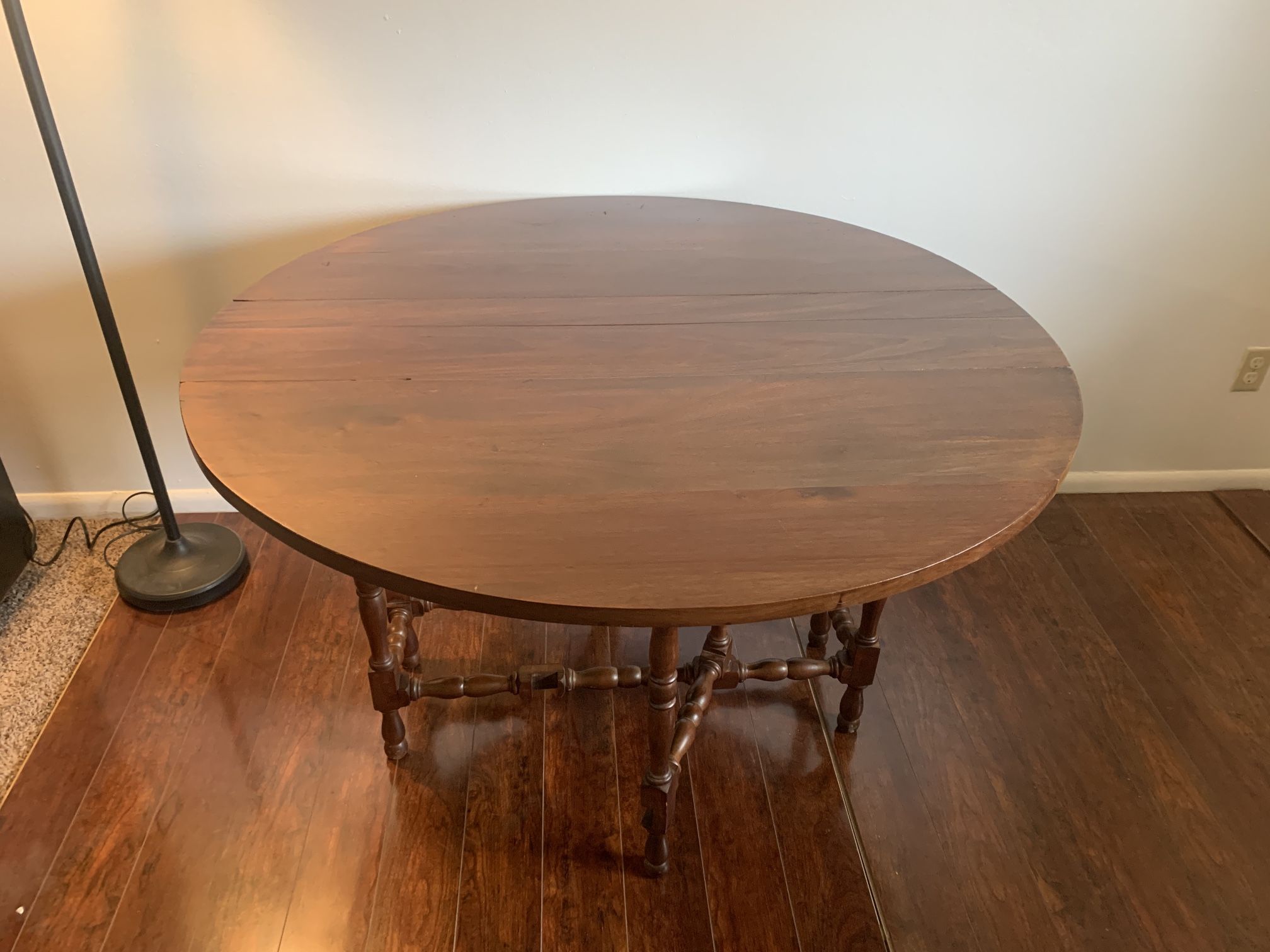 Vintage Gateleg Dropleaf Table Set